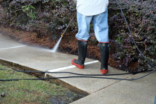 Sidewalk Washing in Hilton Head Island